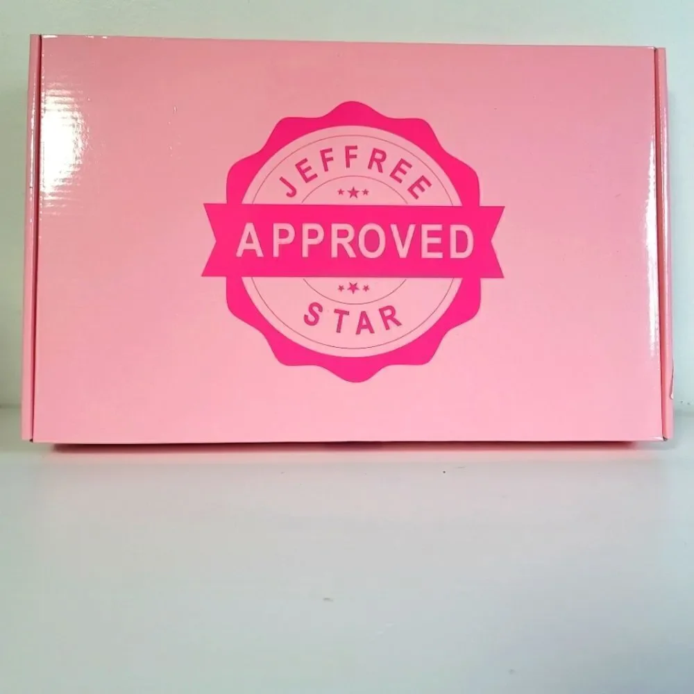 Jeffree Star hand mirror pink chrome